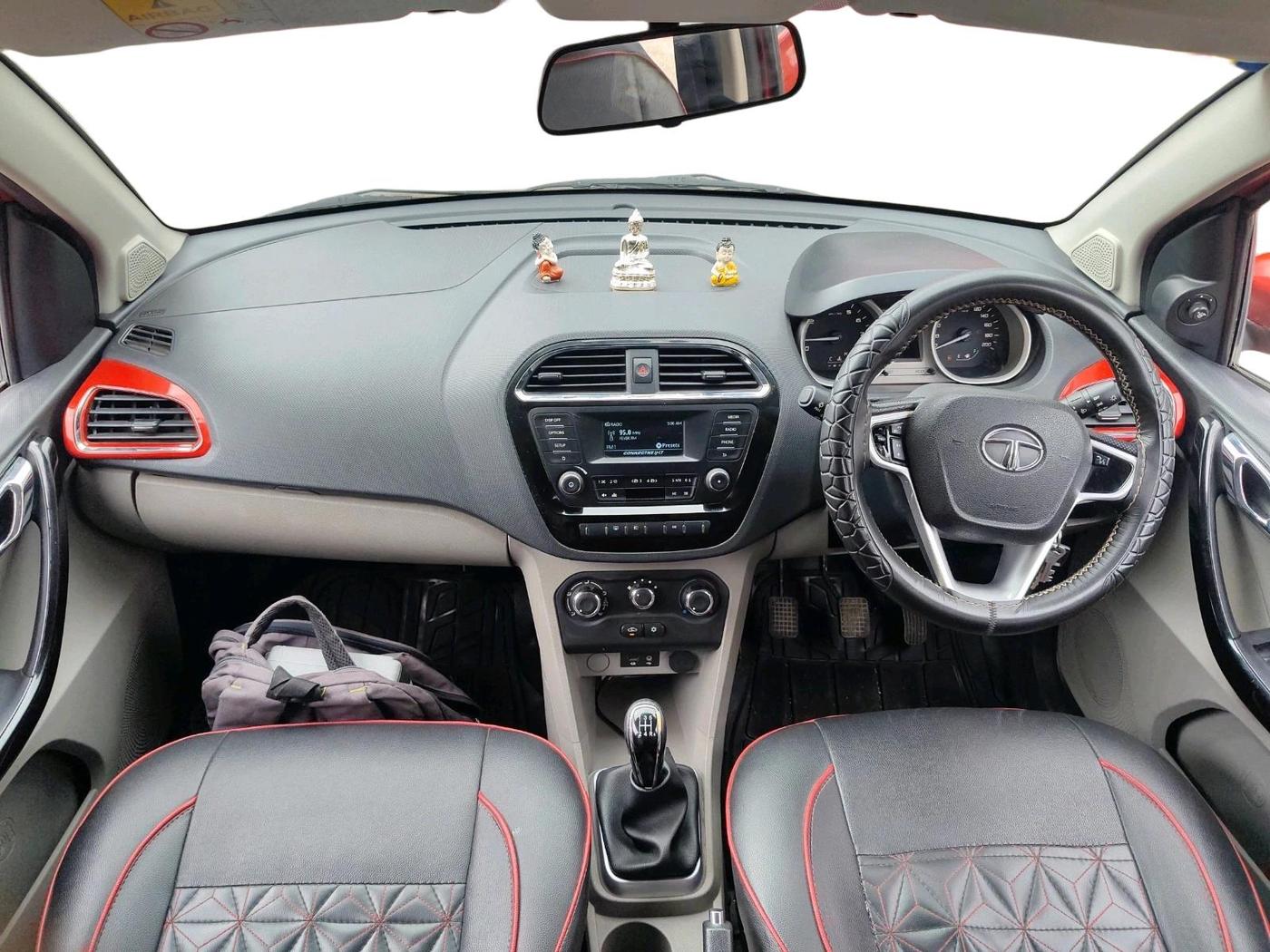 2017 Tata Tiago XZ PETROL, Petrol, Manual, 47,137 km, interior