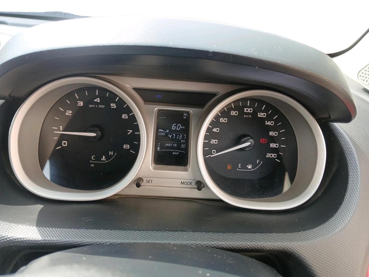 2017 Tata Tiago XZ PETROL, Petrol, Manual, 47,137 km, interior