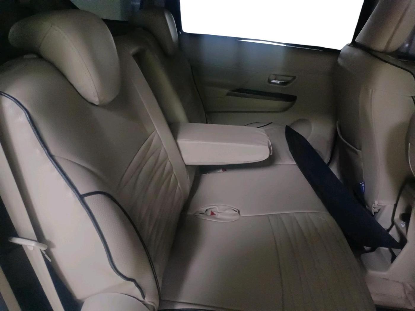 2021 Maruti Ertiga ZXI+ SHVS, Petrol, Manual, 70,636 km, interior