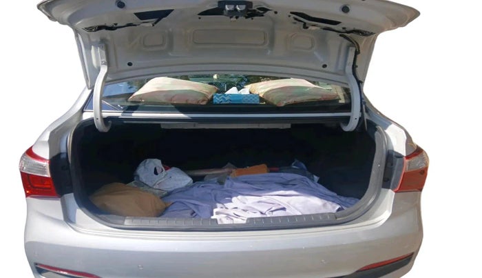 2017 Hyundai Xcent SX 1.2, Petrol, Manual, 77,710 km, exterior