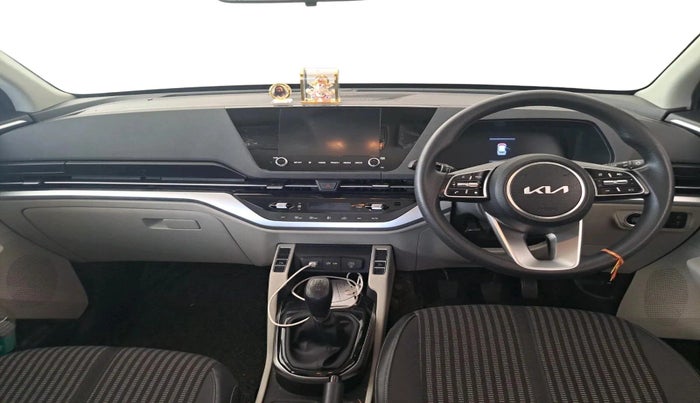 2022 KIA CARENS PRESTIGE PLUS 1.4 PETROL 7 STR, Petrol, Manual, 34,804 km, interior