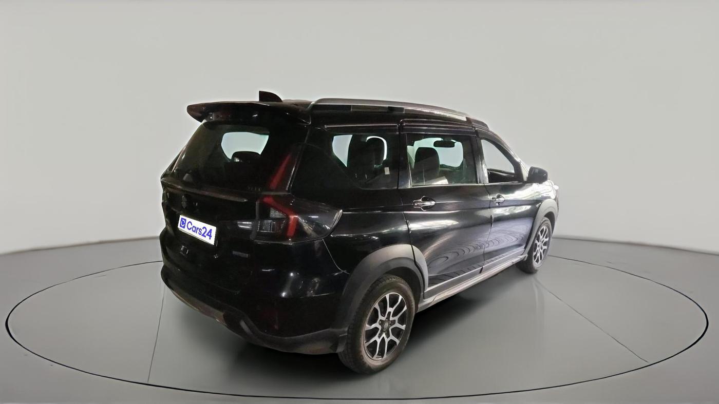 2023 Maruti XL6 ALPHA MT, Petrol, Manual, 27,116 km, exterior