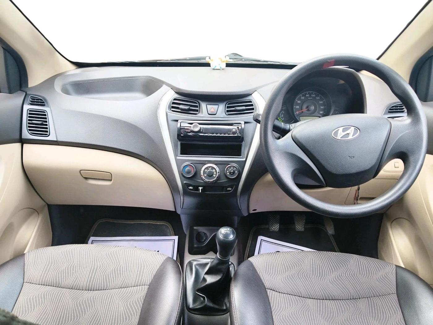 2012 Hyundai Eon ERA, Petrol, Manual, 1,16,785 km, interior