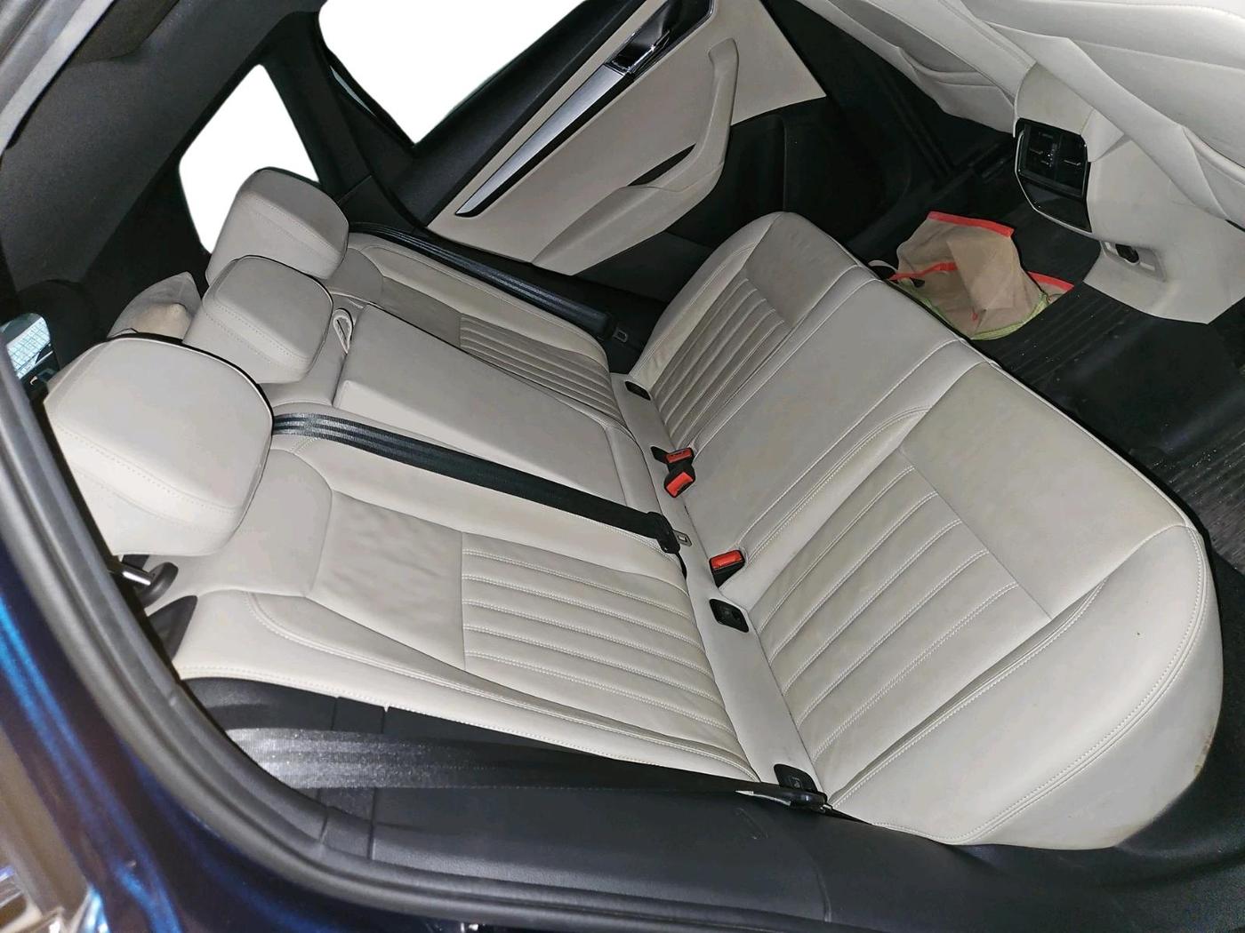 2020 Skoda Karoq STYLE 1.5 TSI AT, Petrol, Automatic, 67,542 km, interior
