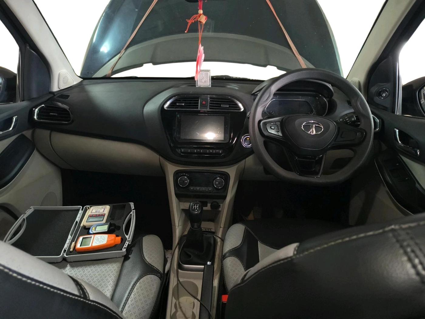 2023 Tata TIGOR XZ PLUS PETROL, Petrol, Manual, 29,597 km, interior