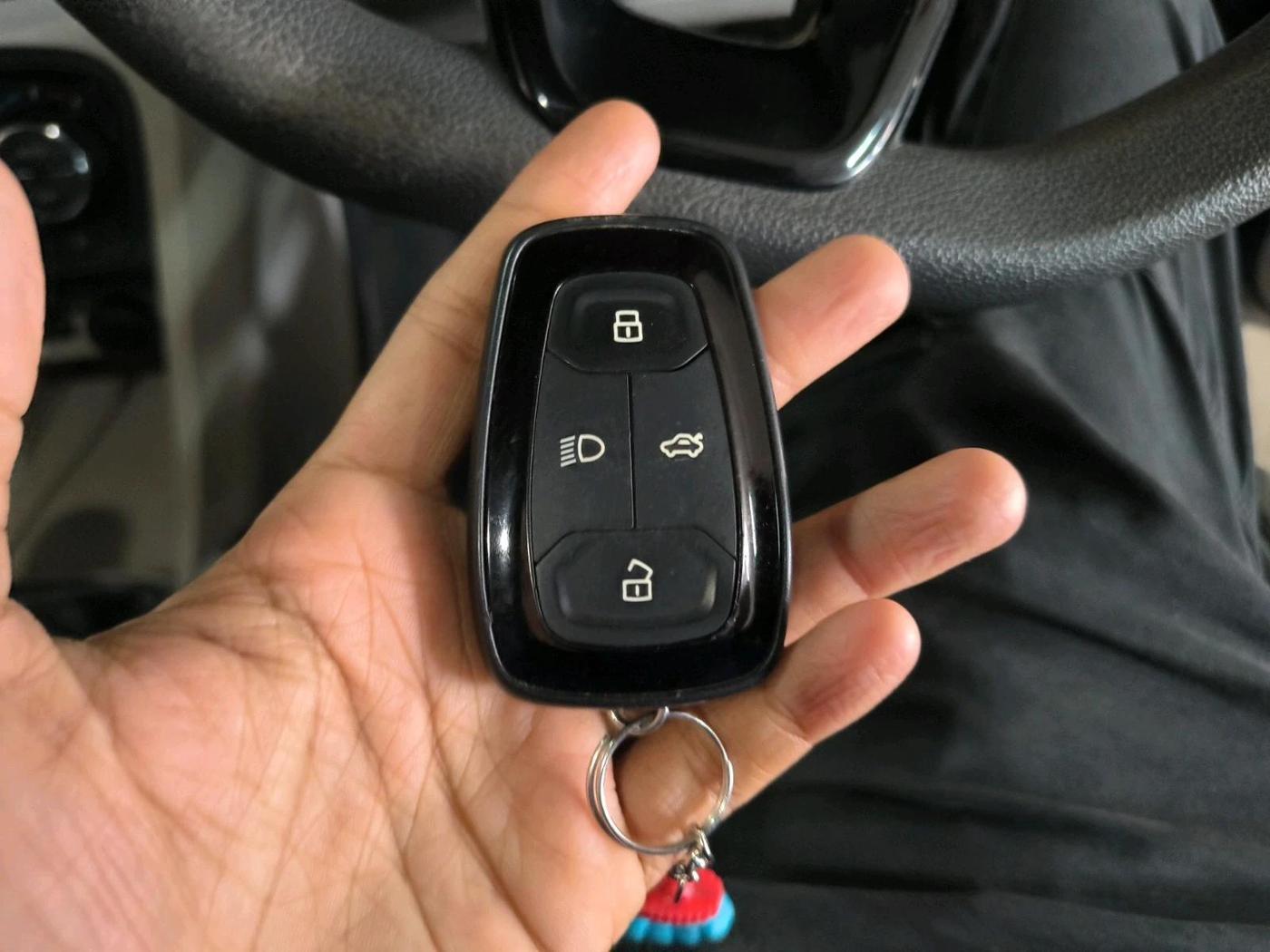 2023 Tata TIGOR XZ PLUS PETROL, Petrol, Manual, 29,597 km, interior
