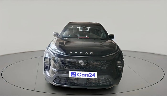 2025 Tata Safari ACCOMPLISHED PLUS DARK EDITION, Diesel, Manual, 26,045 km, exterior