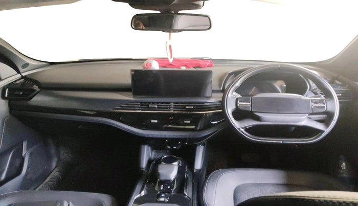 2025 Tata Safari ACCOMPLISHED PLUS DARK EDITION, Diesel, Manual, 26,045 km, interior