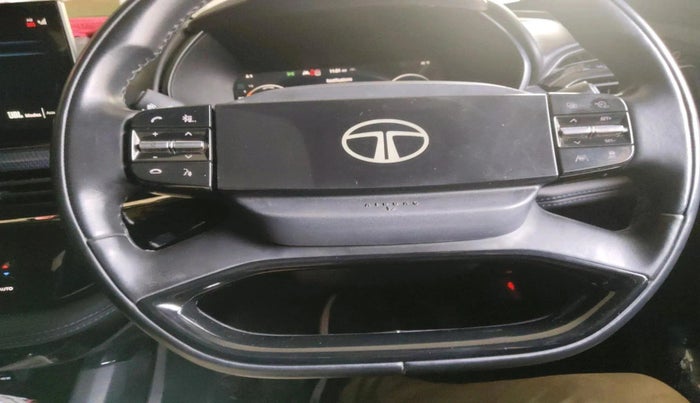 2025 Tata Safari ACCOMPLISHED PLUS DARK EDITION, Diesel, Manual, 26,045 km, interior