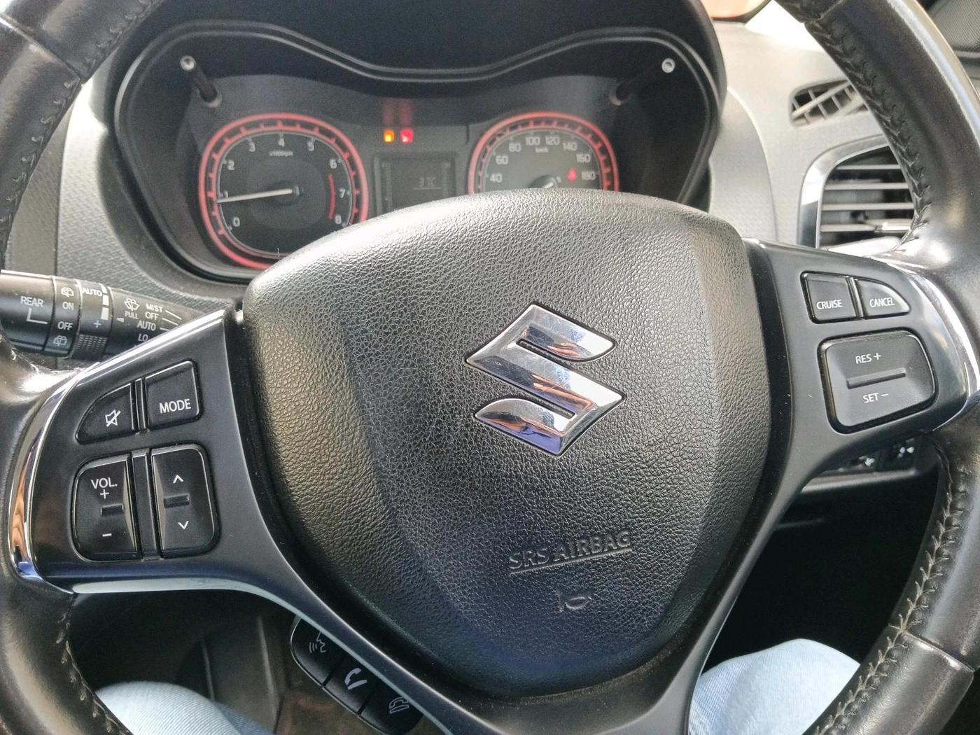2020 Maruti Vitara Brezza ZXI PLUS DUAL TONE, Petrol, Manual, 30,456 km, interior