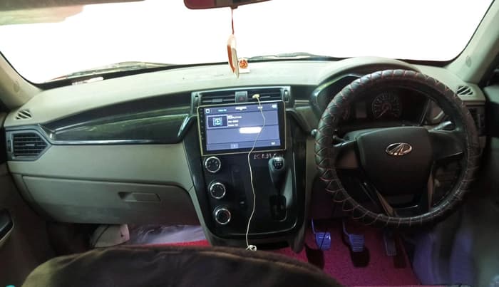 2017 Mahindra Kuv100 K4 6 STR, Petrol, Manual, 75,255 km, interior