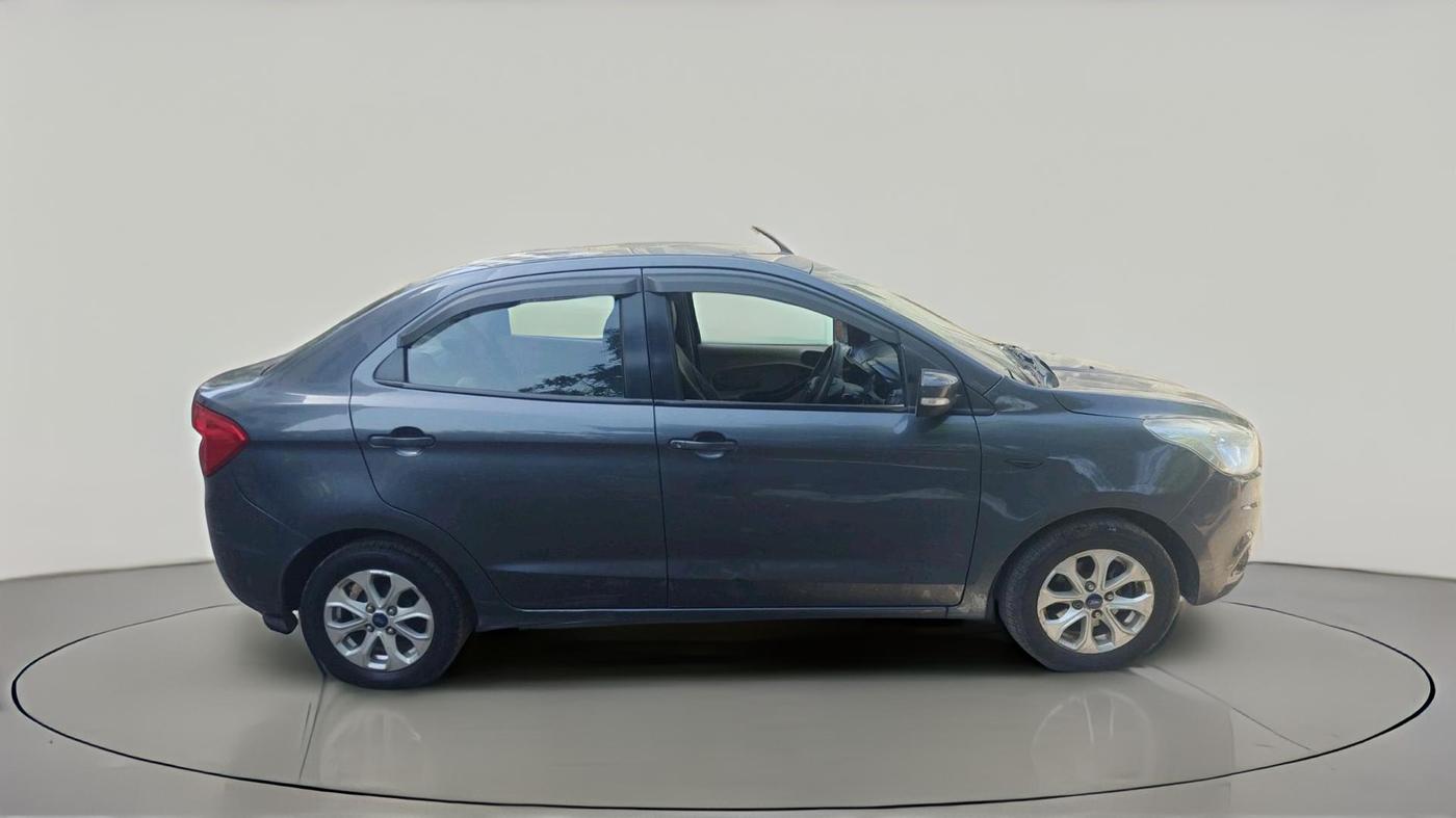 2017 Ford Figo Aspire TITANIUM 1.2 PETROL, Petrol, Manual, 88,029 km, exterior