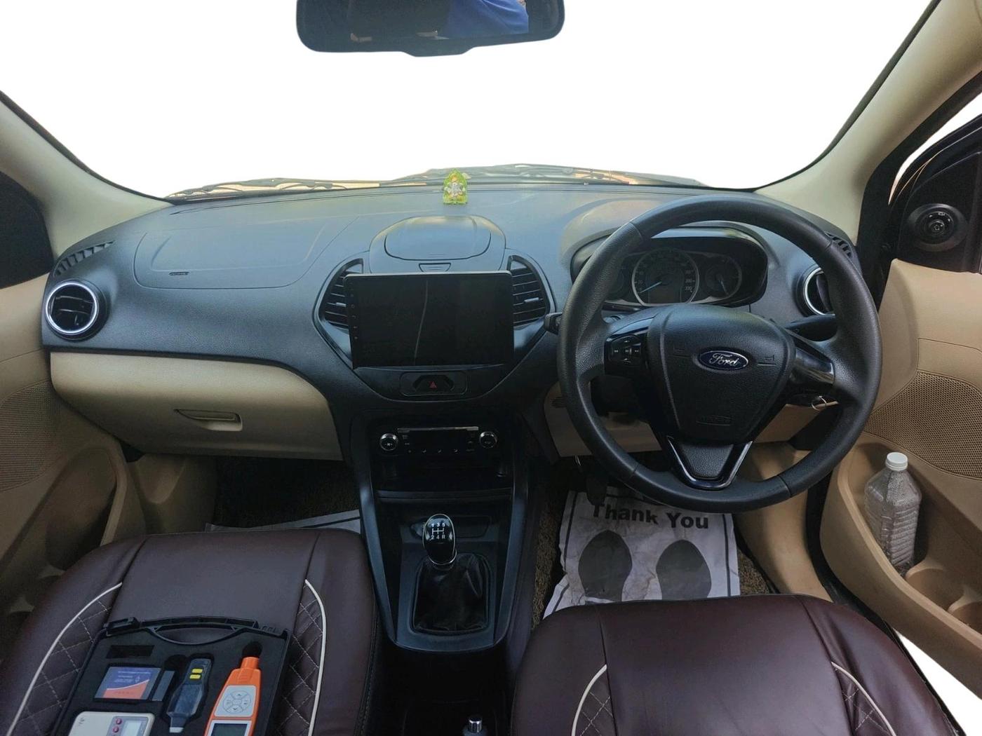 2017 Ford Figo Aspire TITANIUM 1.2 PETROL, Petrol, Manual, 88,029 km, interior