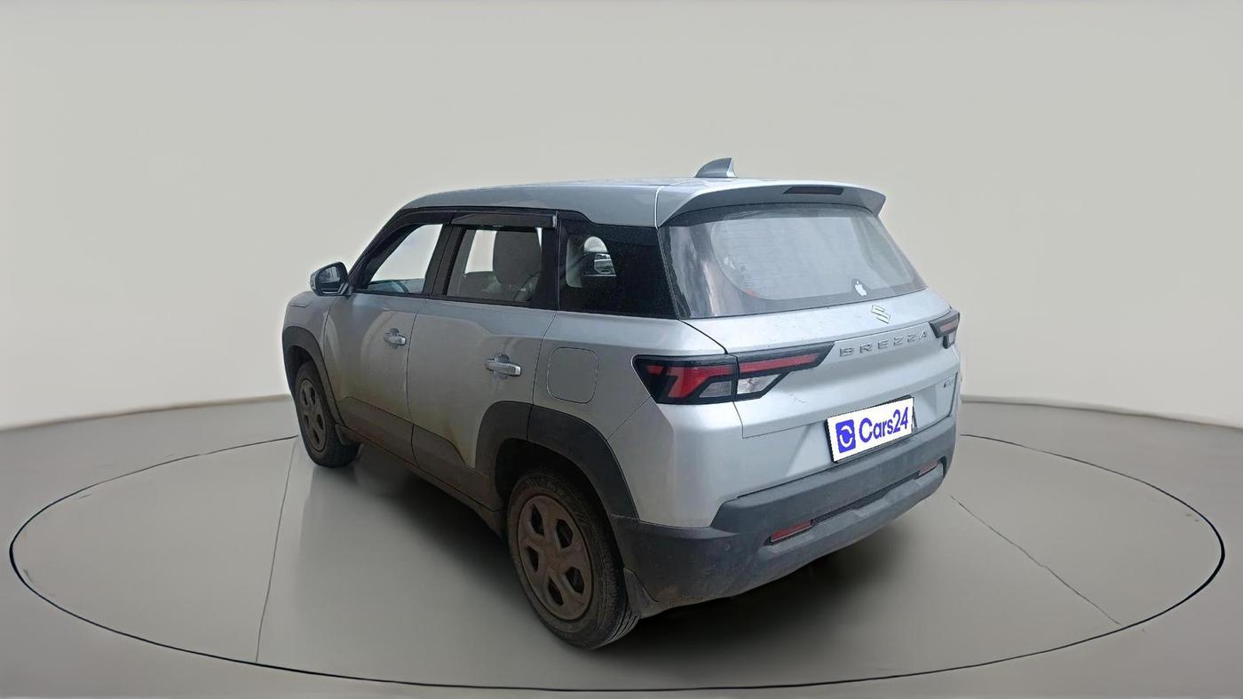 2025 Maruti BREZZA VXI AT SMART HYBRID, Petrol, Automatic, 10,494 km, exterior