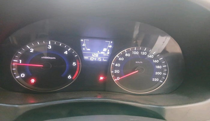 2012 Hyundai Verna FLUIDIC 1.6 CRDI EX, Diesel, Manual, 1,04,151 km, interior