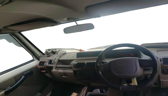 2014 Mahindra Bolero ZLX BS IV, Diesel, Manual, 1,86,919 km, interior