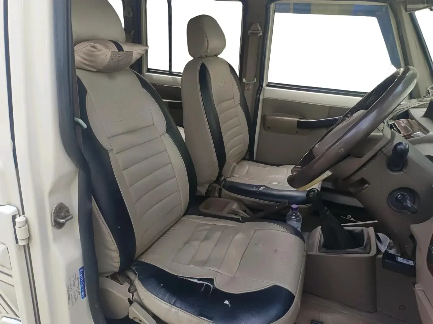 2014 Mahindra Bolero ZLX BS IV, Diesel, Manual, 1,86,919 km, interior