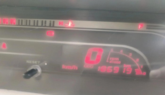 2014 Mahindra Bolero ZLX BS IV, Diesel, Manual, 1,86,919 km, interior