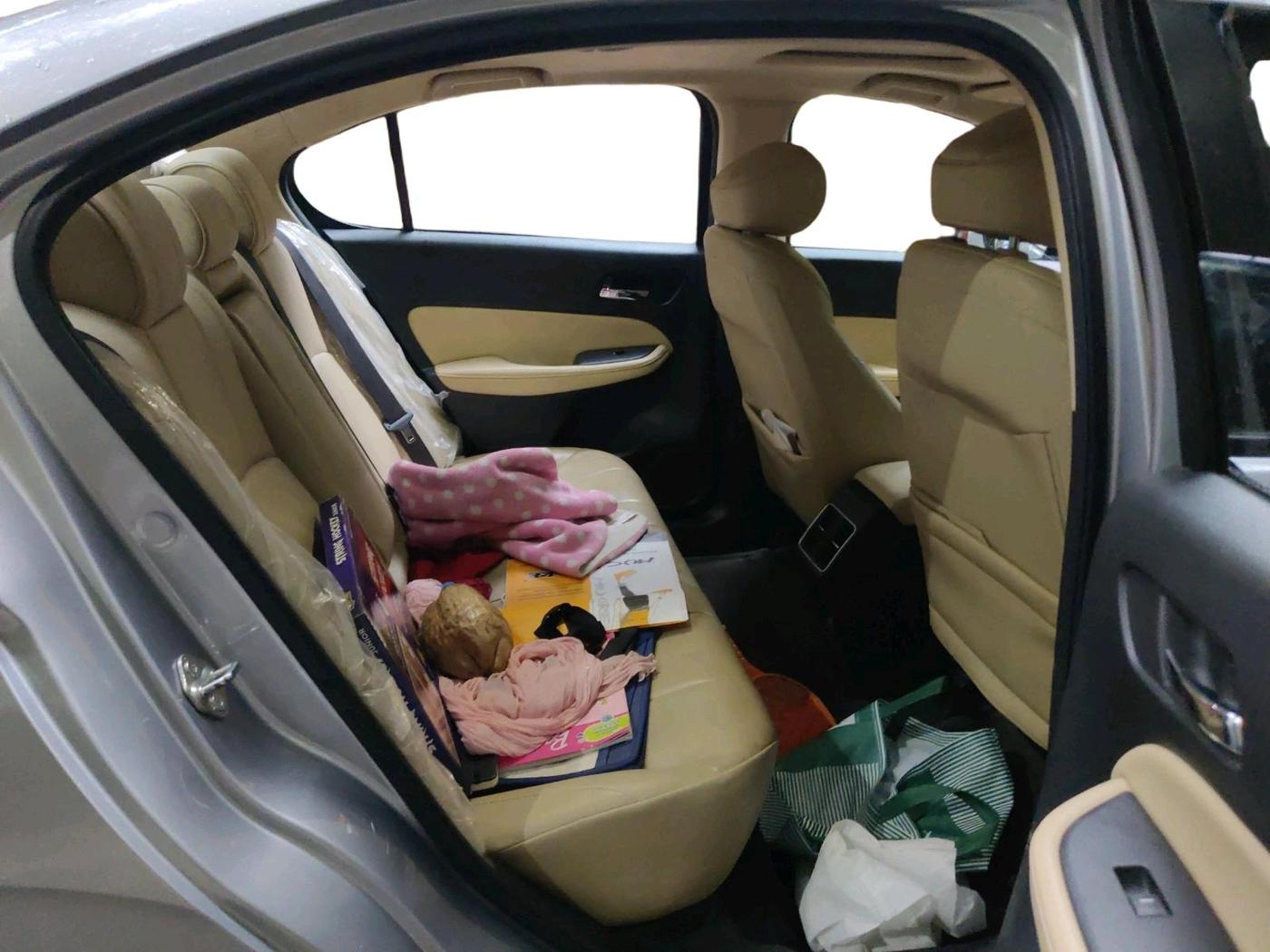 2022 Honda City 1.5L I-VTEC ZX, Petrol, Manual, 21,848 km, interior