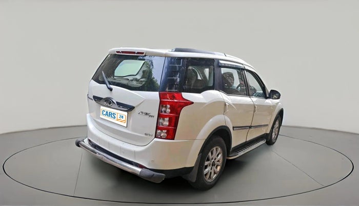 2015 Mahindra XUV500 W8, Diesel, Manual, 1,27,268 km, exterior