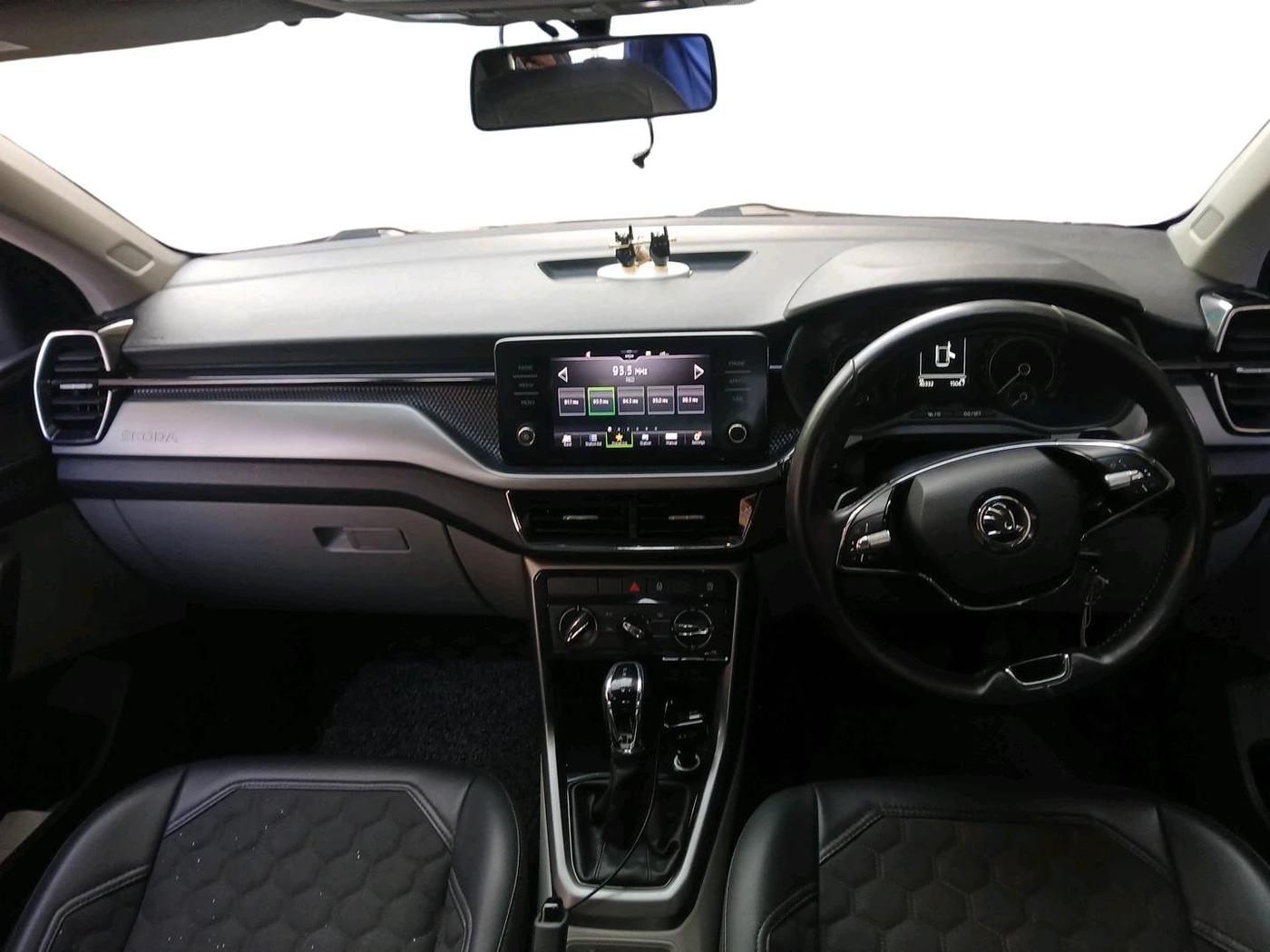 2022 Skoda KUSHAQ AMBITION 1.0L TSI AT, Petrol, Automatic, 46,332 km, interior
