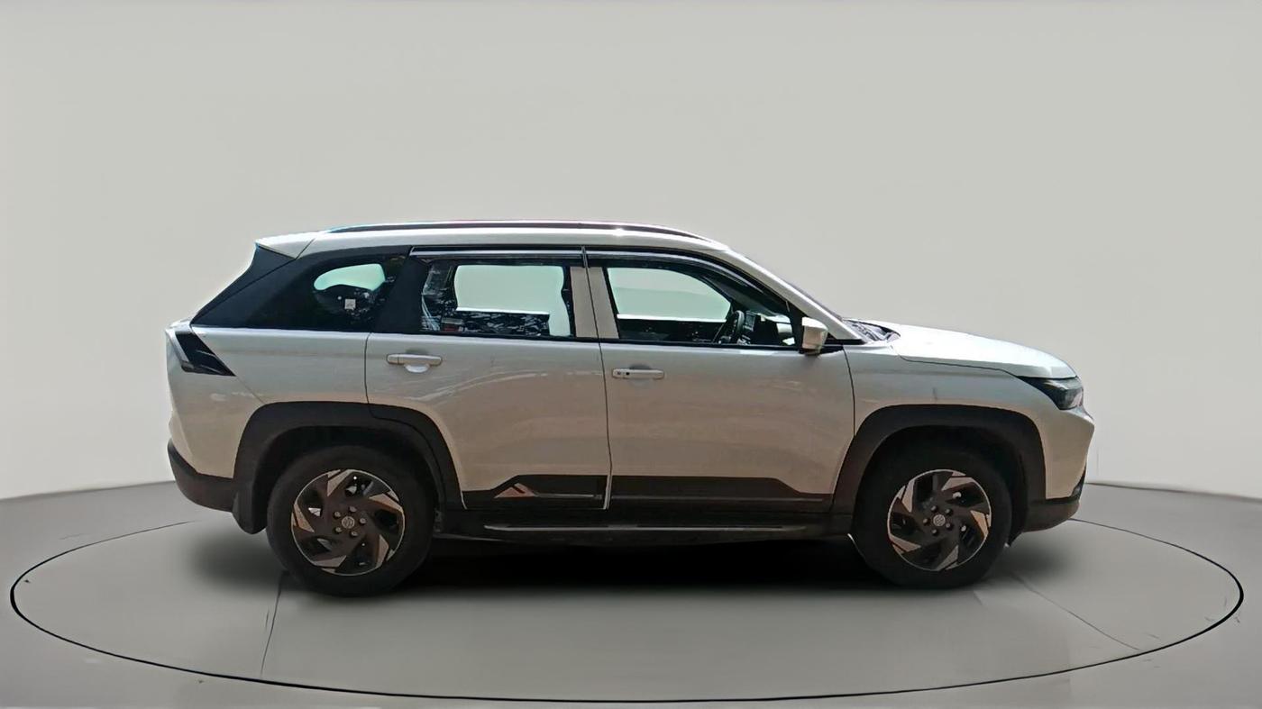 2026 Maruti Victoris Vxi 1.5 6AT, Petrol, Automatic, 261 km, exterior