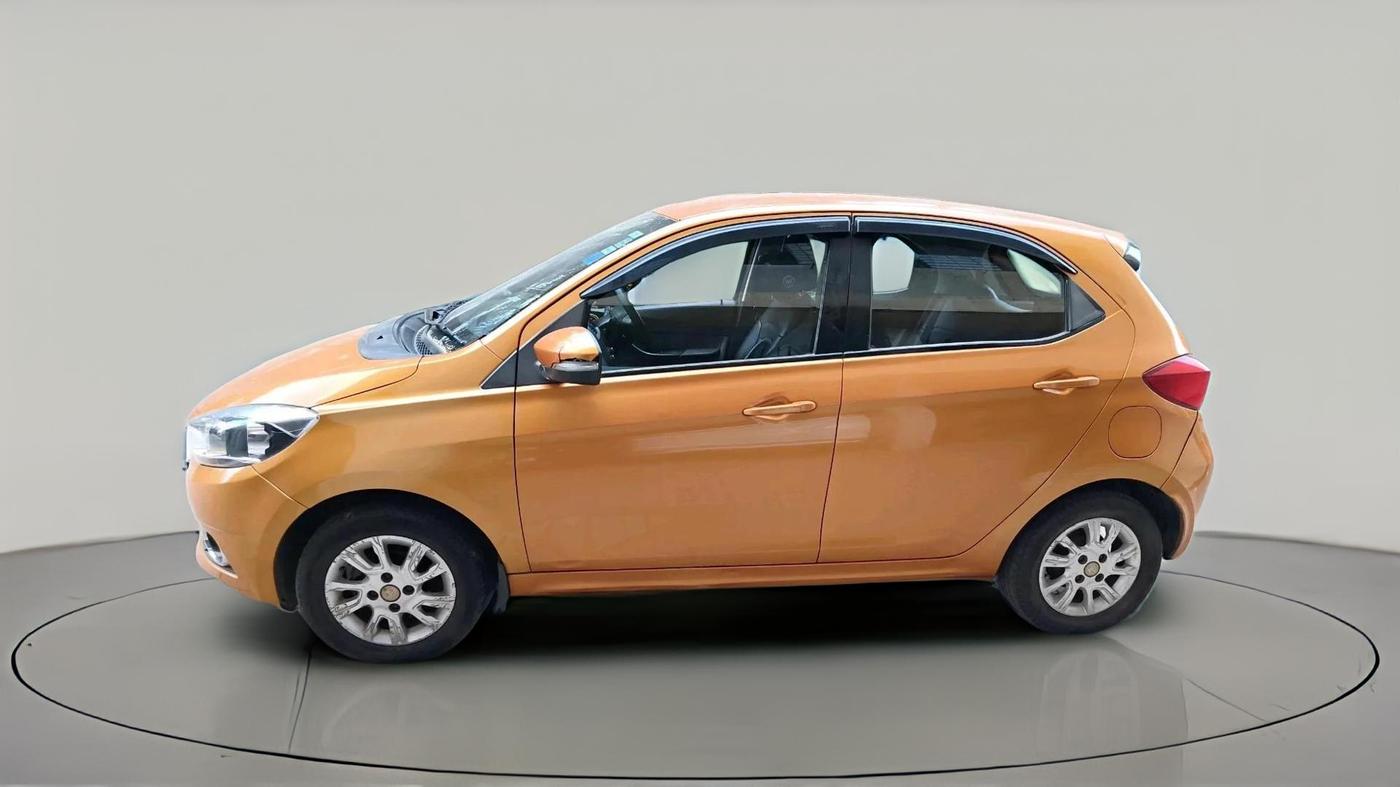 2017 Tata Tiago XZ PETROL, Petrol, Manual, 99,199 km, exterior