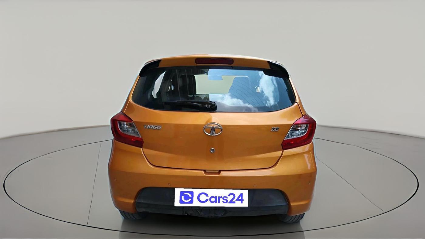 2017 Tata Tiago XZ PETROL, Petrol, Manual, 99,199 km, exterior