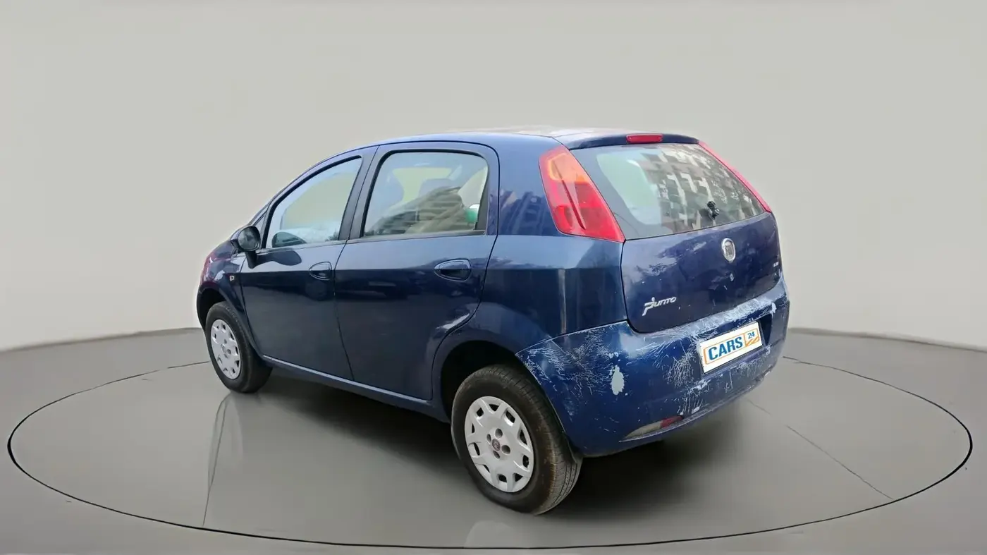 2013 Fiat Grand Punto DYNAMIC 1.3, Diesel, Manual, 1,07,547 km, exterior
