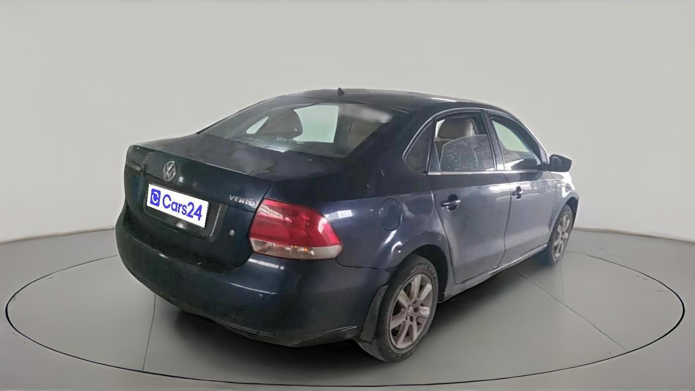 2011 Volkswagen Vento HIGHLINE 1.6 MPI, Petrol, Manual, 91,980 km, exterior