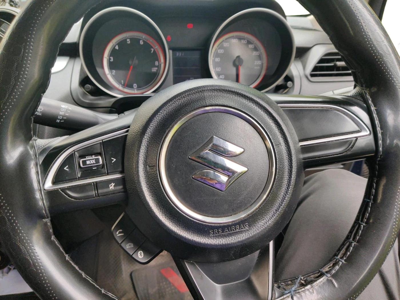 2020 Maruti Swift VXI, Petrol, Manual, 72,625 km, interior