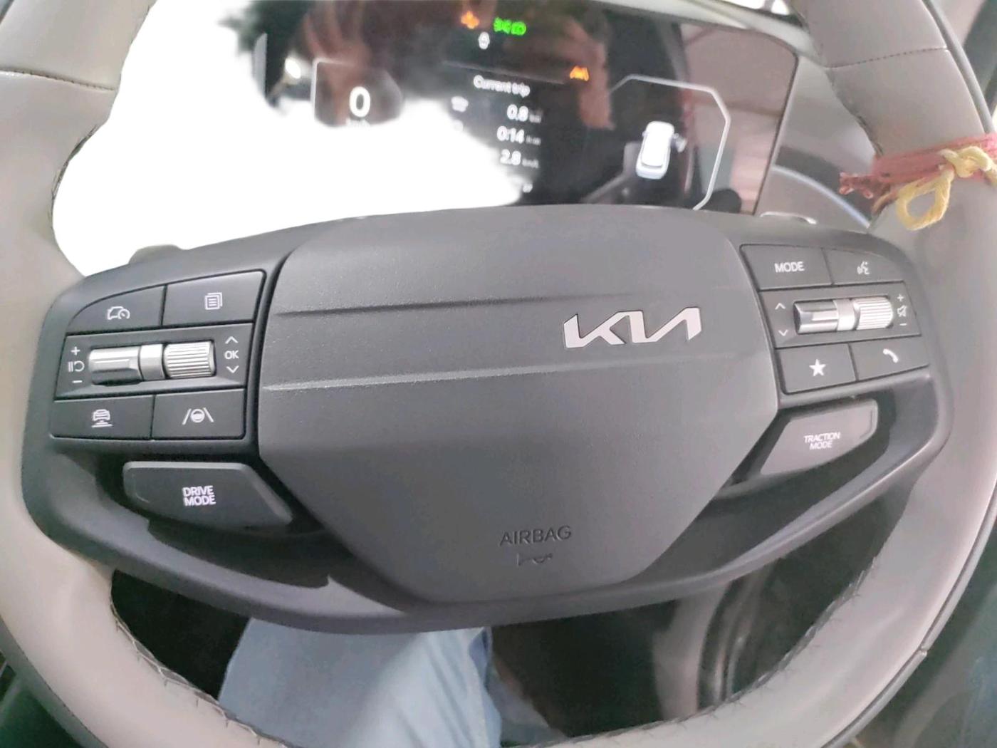 2025 KIA SYROS HTX Plus (O) 1.5 Diesel 6AT, Diesel, Automatic, 3,574 km, interior
