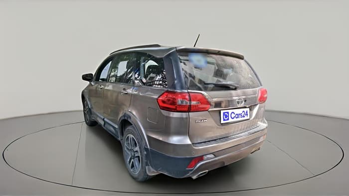 2017 Tata Hexa XTA 4X2 7 STR, Diesel, Automatic, 1,18,200 km, exterior
