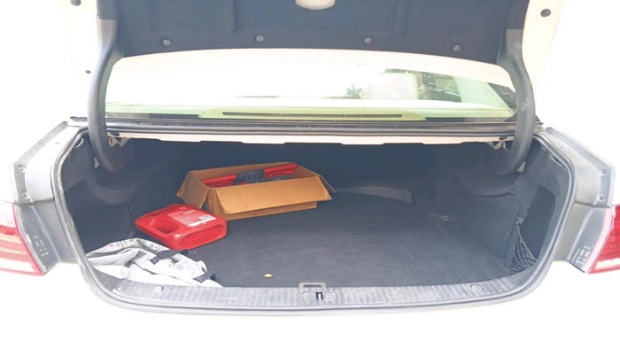 2013 Mercedes Benz E Class E 250 CDI AVANTGARDE, Diesel, Automatic, 89,250 km, exterior