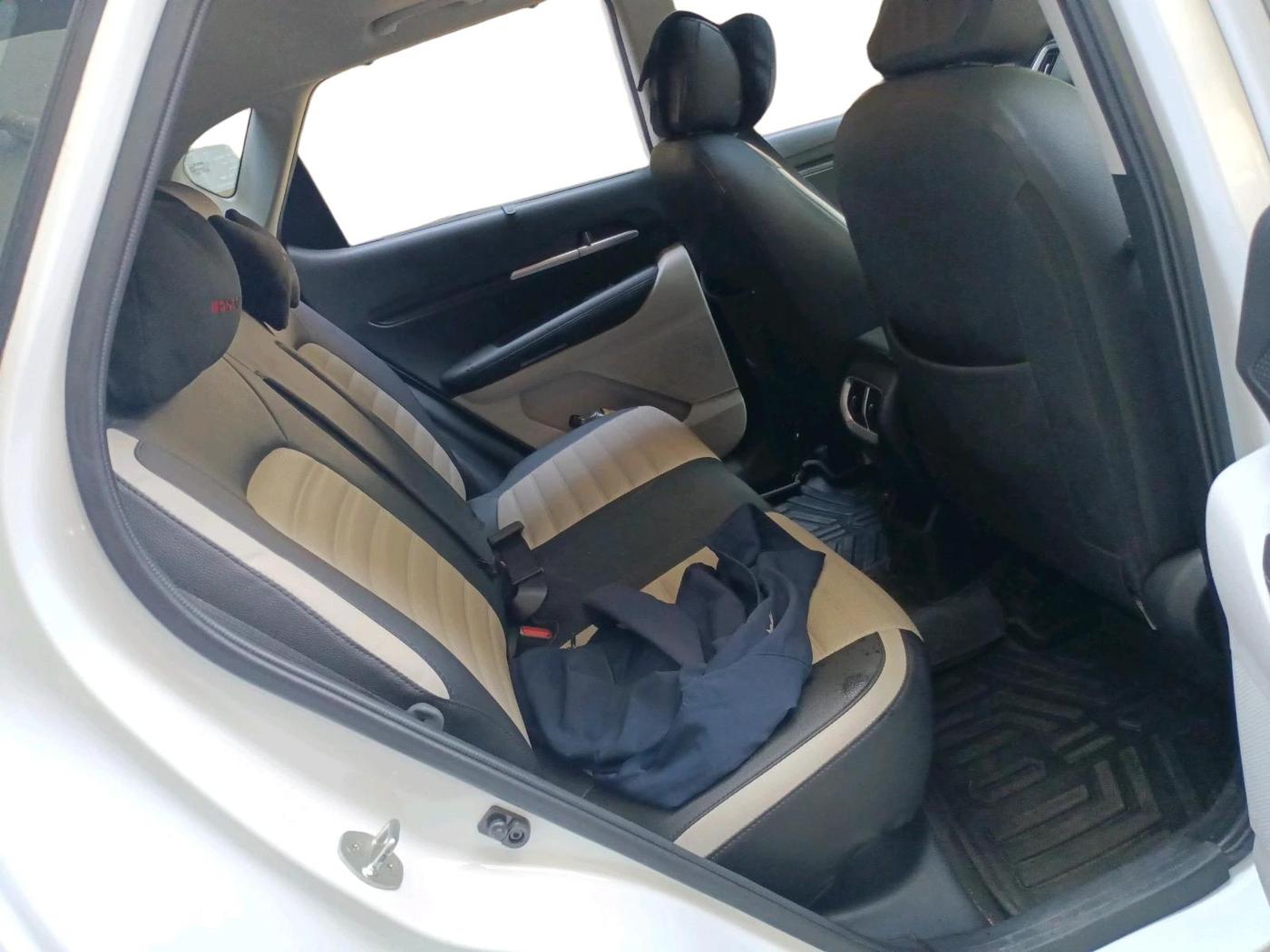 2021 KIA SONET HTX 1.0 IMT, Petrol, Manual, 31,921 km, interior