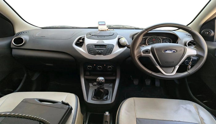 2015 Ford New Figo TREND 1.2 PETROL, CNG, Manual, 47,038 km, interior