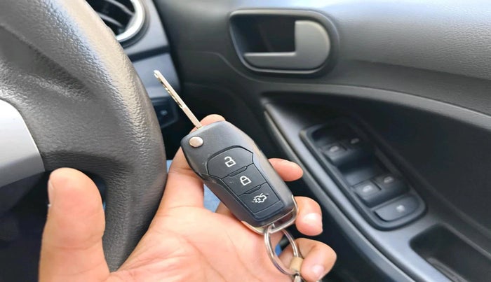 2015 Ford New Figo TREND 1.2 PETROL, CNG, Manual, 47,038 km, interior