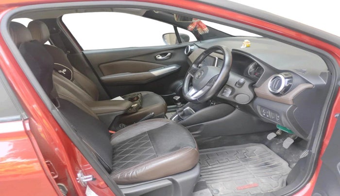 2019 Nissan Kicks XV PREMIUM O DUAL TONE DIESEL, Diesel, Manual, 43,966 km, interior