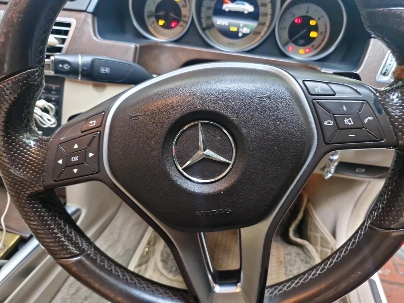 2013 Mercedes Benz E Class E 250 CDI AVANTGARDE, Diesel, Automatic, 1,20,061 km, interior