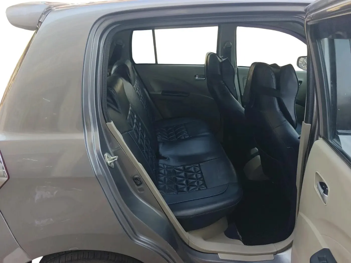 2017 Maruti Celerio ZXI AMT (O), Petrol, Automatic, 1,29,936 km, interior