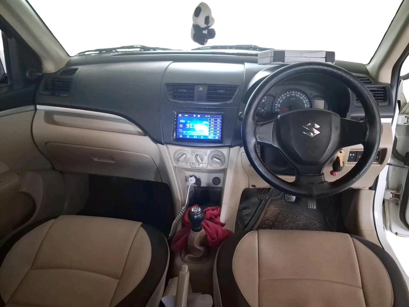 2019 Maruti Swift Dzire TOUR S-CNG, CNG, Manual, 1,12,429 km, interior
