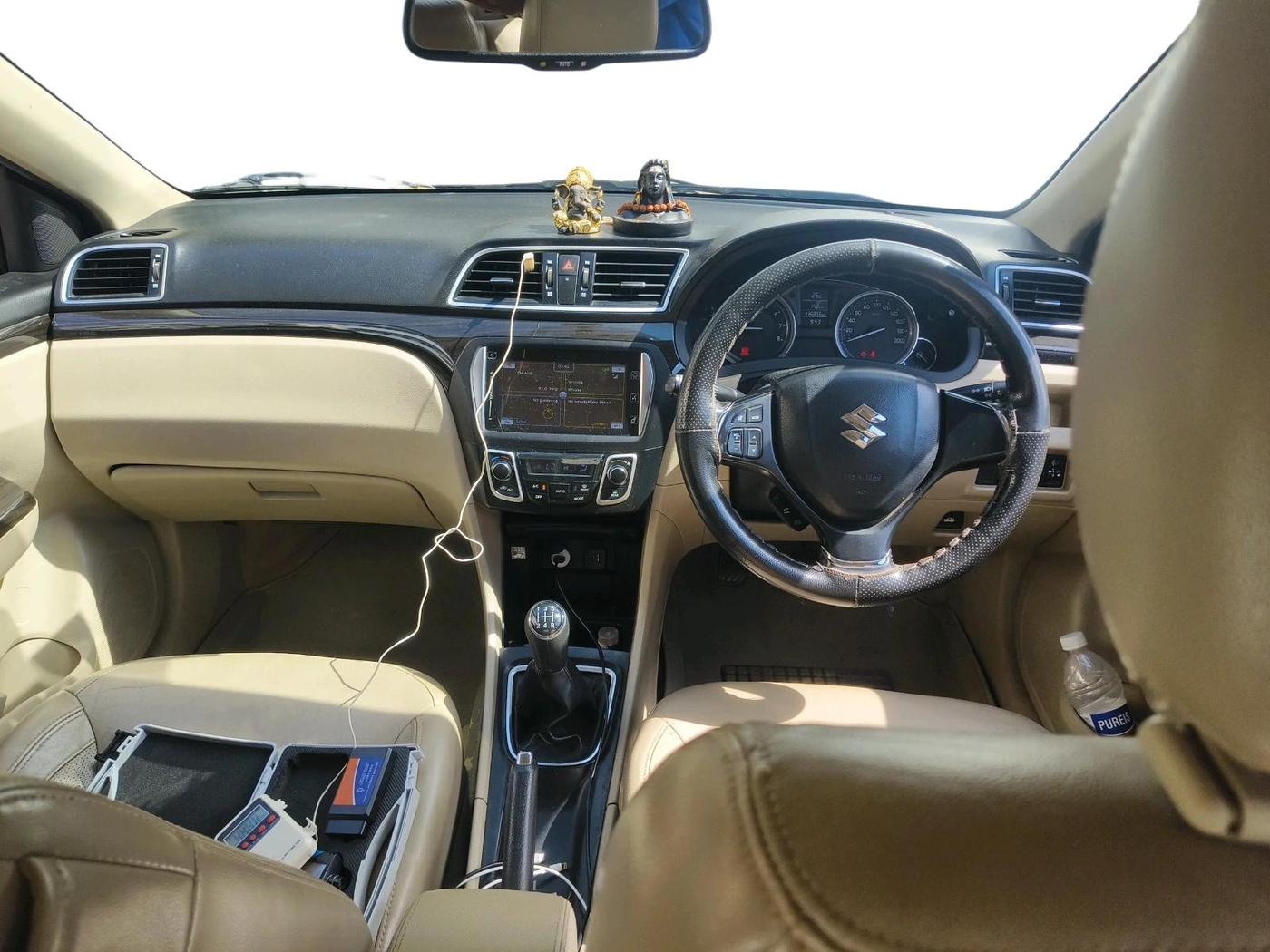 2016 Maruti Ciaz ZXI+, Petrol, Manual, 1,30,856 km, interior