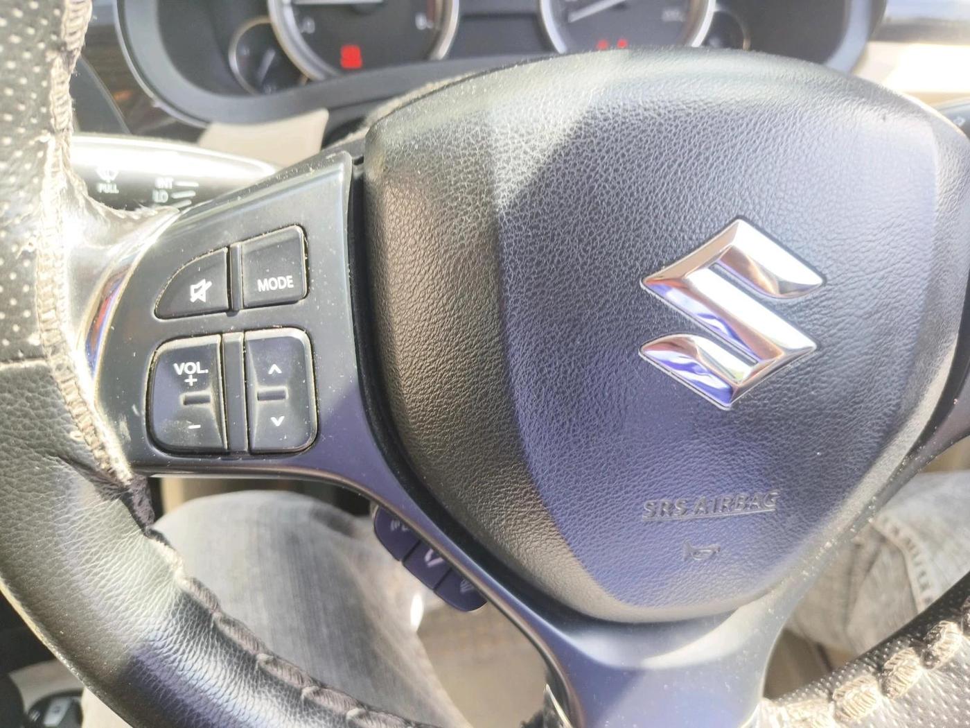 2016 Maruti Ciaz ZXI+, Petrol, Manual, 1,30,856 km, interior