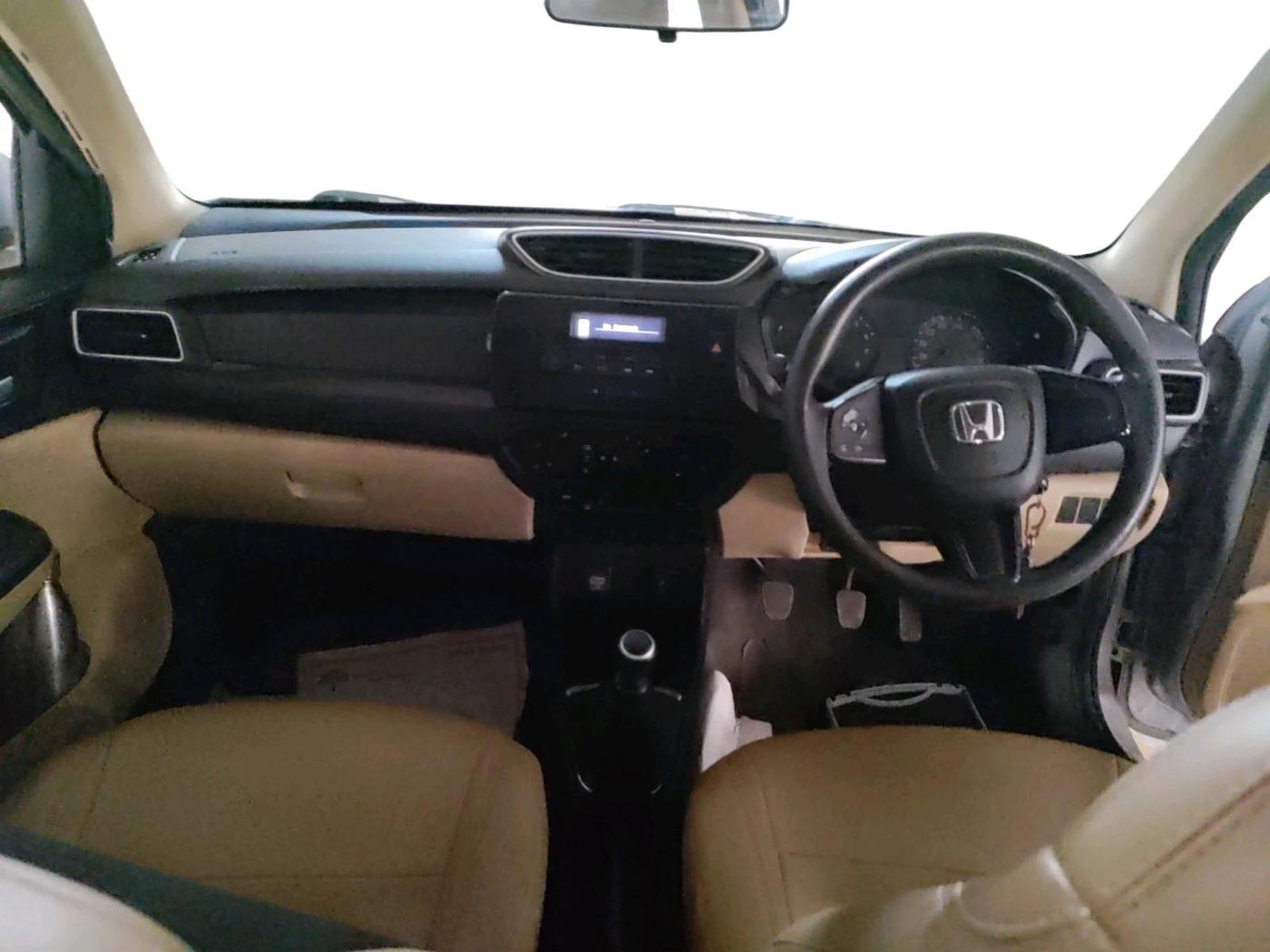 2021 Honda Amaze 1.2L I-VTEC S, Petrol, Manual, 94,949 km, interior