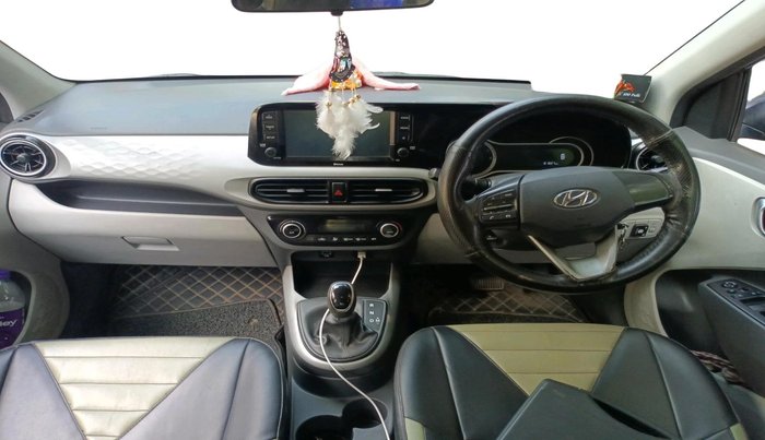 2020 Hyundai GRAND I10 NIOS SPORTZ AMT 1.2 KAPPA VTVT, CNG, Automatic, 81,827 km, interior