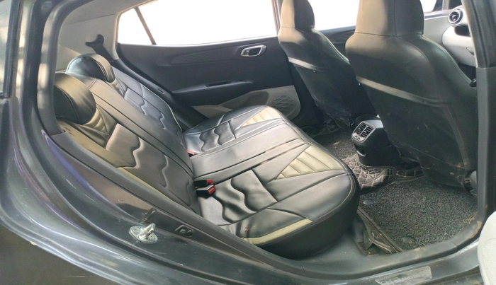 2020 Hyundai GRAND I10 NIOS SPORTZ AMT 1.2 KAPPA VTVT, CNG, Automatic, 81,827 km, interior