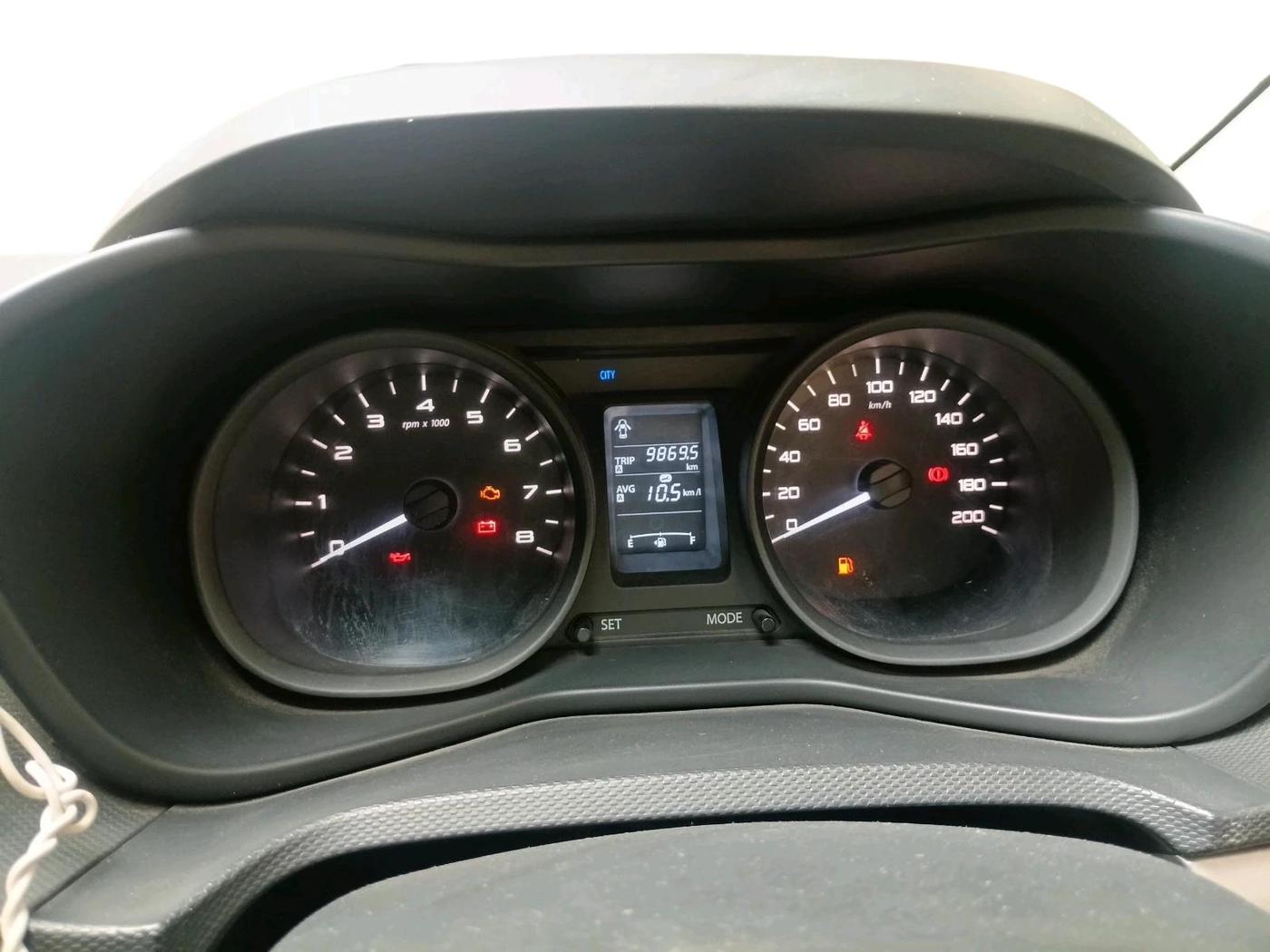 2018 Tata NEXON XM PETROL, Petrol, Manual, 33,922 km, interior