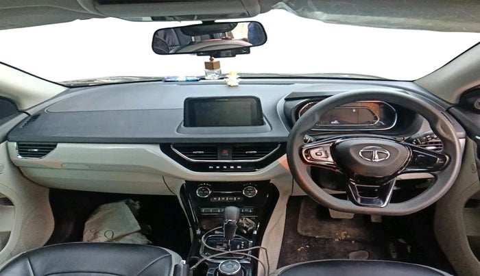 2022 Tata NEXON XZA PLUS PETROL, Petrol, Automatic, 51,723 km, interior