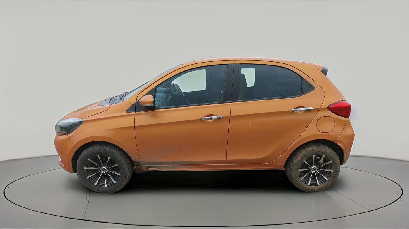 2016 Tata Tiago XZ PETROL, Petrol, Manual, 58,563 km, exterior