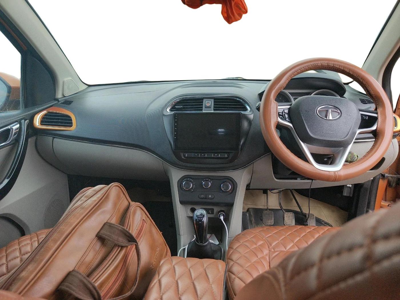 2016 Tata Tiago XZ PETROL, Petrol, Manual, 58,563 km, interior